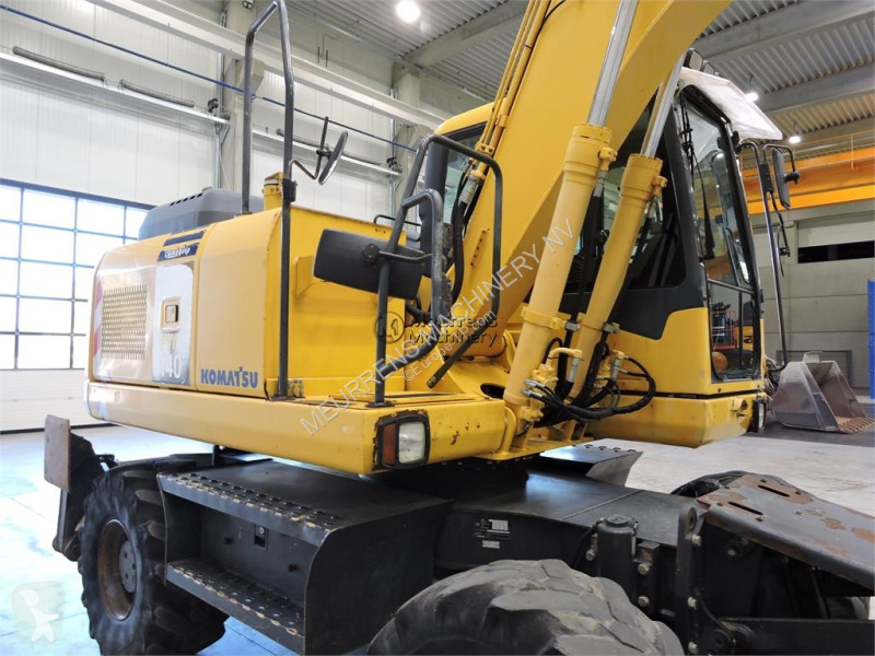 Pelle Komatsu PW140