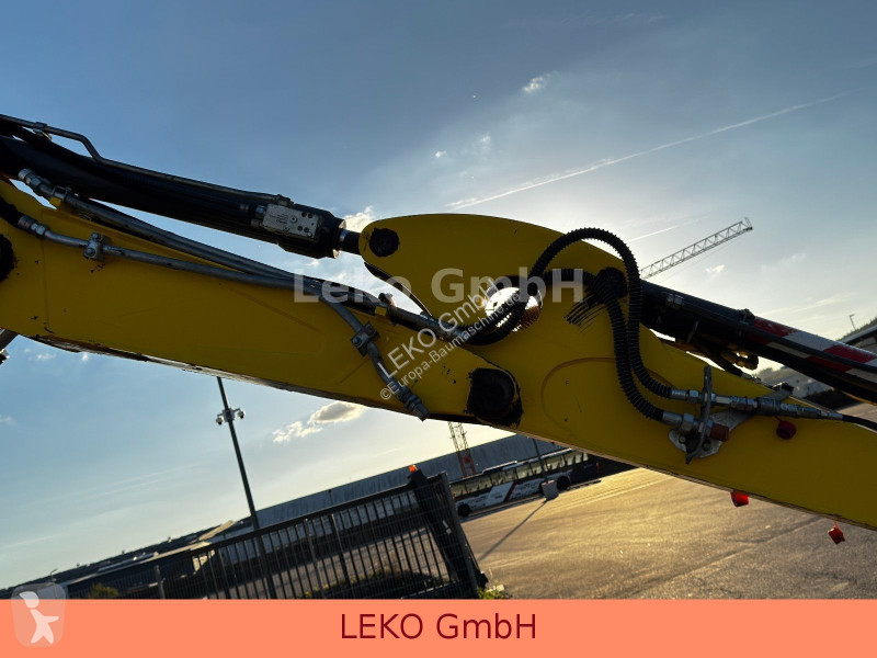 Pelle Wacker Neuson Neuson EW100 Mit Drei Löfffeln
