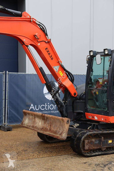 Pelle Kubota KX080-4a2