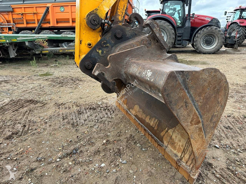 Pelle JCB LC