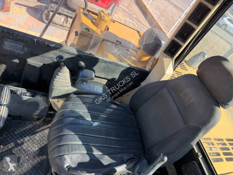 Excavator Caterpillar