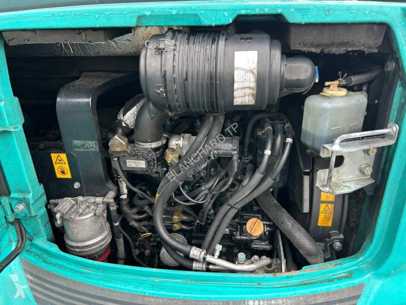Pelle Kobelco SK55SRX-6E
