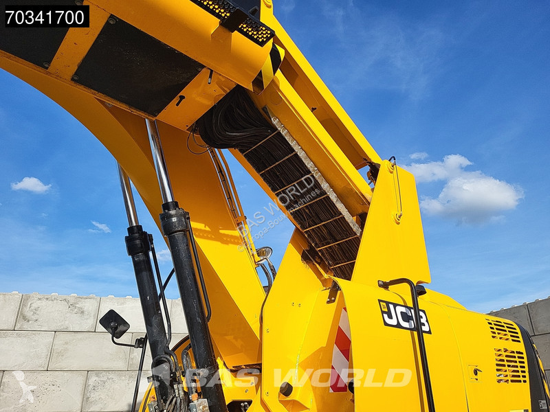 Pelle JCB JS175 Lift Cabin