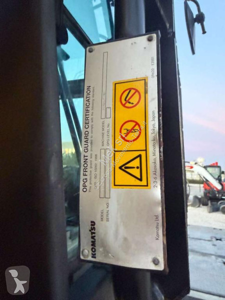Excavator Komatsu PC490LC-11E0