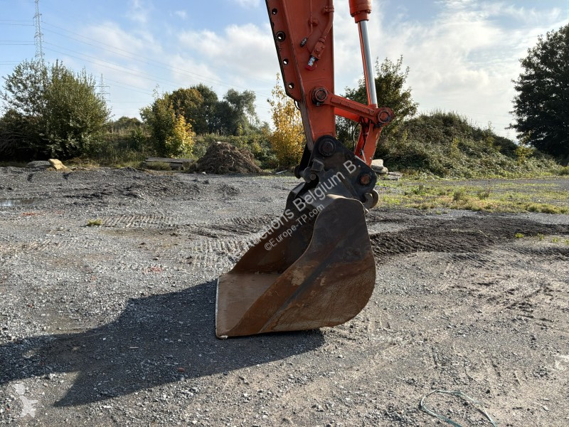 Excavator Hitachi Zaxis 300 LC