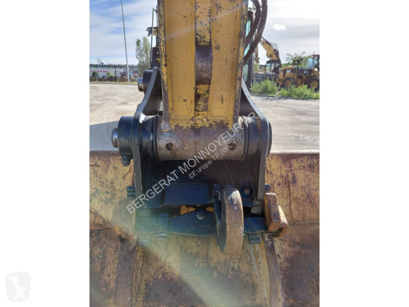 Pelle Caterpillar 318E