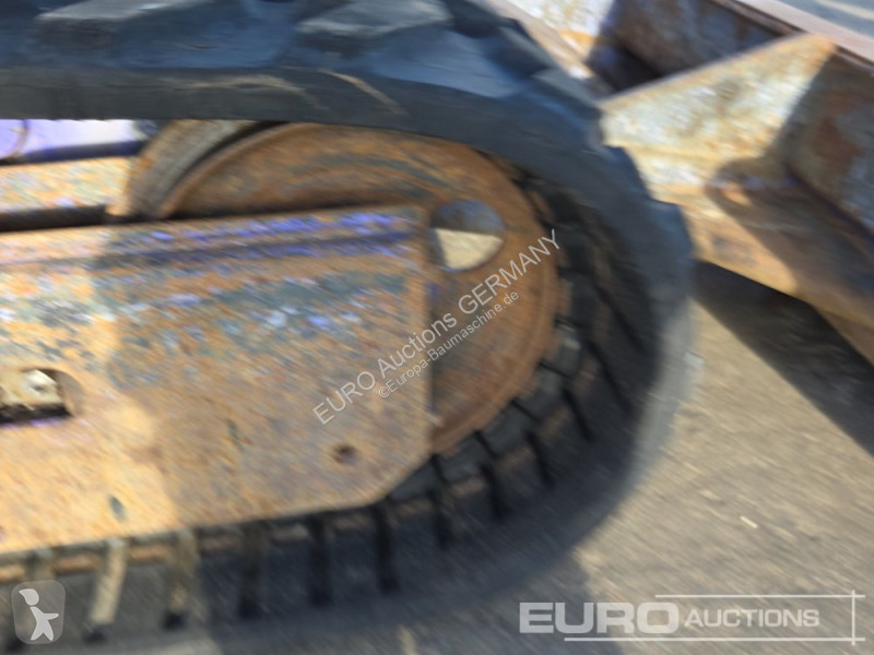 Excavator Komatsu PC28UU-2