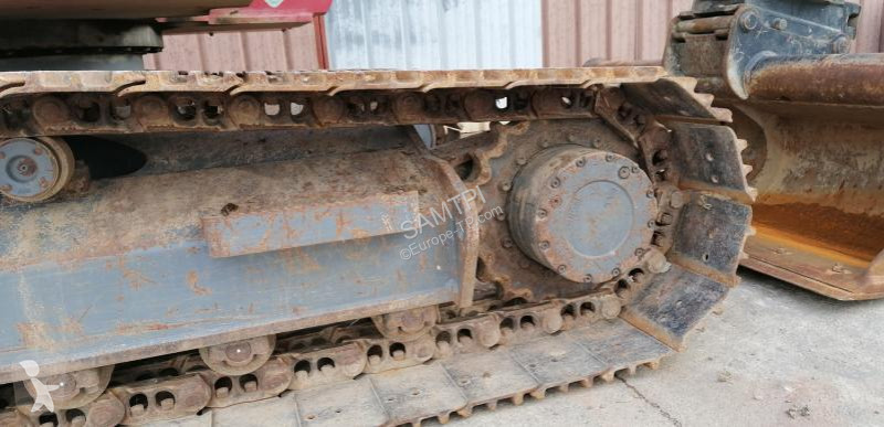 جرافة Takeuchi 2150