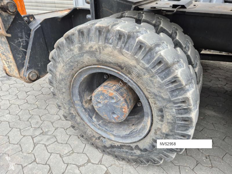 Багер Doosan 5