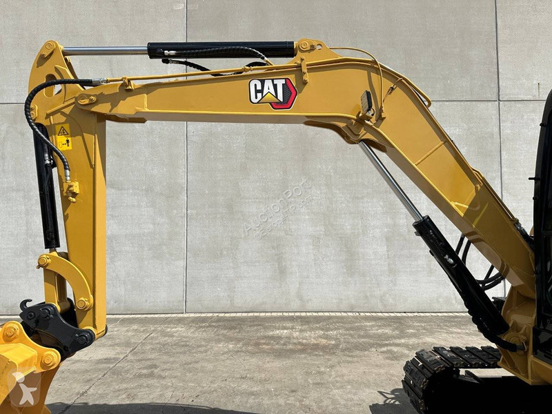 Escavadora Caterpillar .5E2
