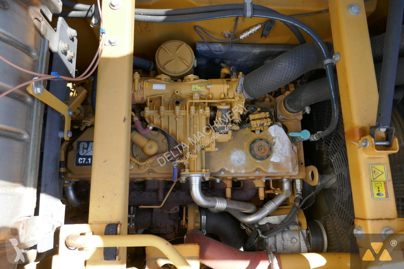 Graafmachine Caterpillar 335F LCR