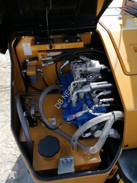 Skovl Sany  SY80U