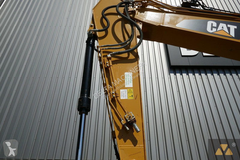 Graafmachine Caterpillar 320FL