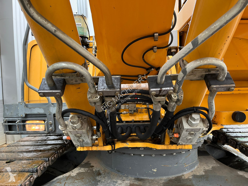 Grua Liebherr R317 Material Handler