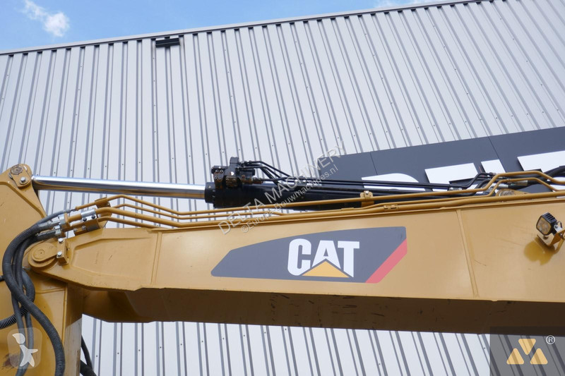 Escavatore Caterpillar 325F LCR