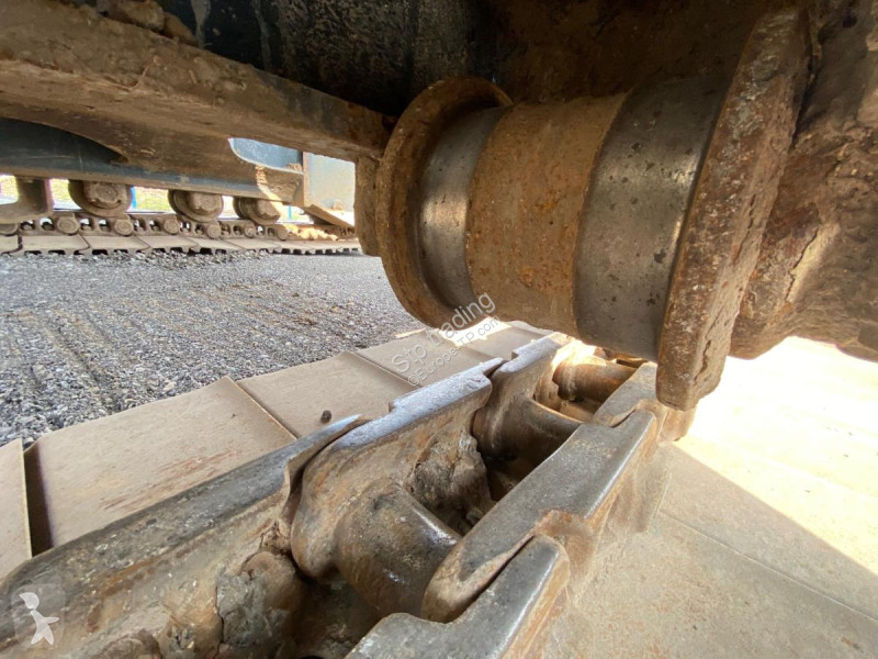 Escavadora Hyundai HX 140L