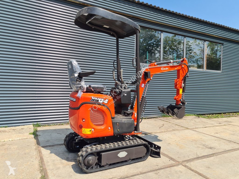 Escavatore Kubota Powered by. XN 12-8