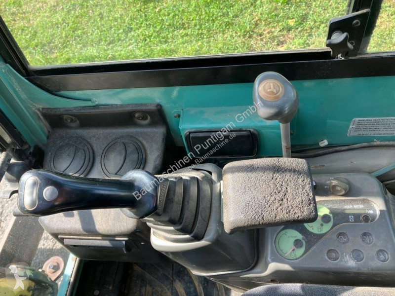 Escavatore Yanmar Vio 25-4