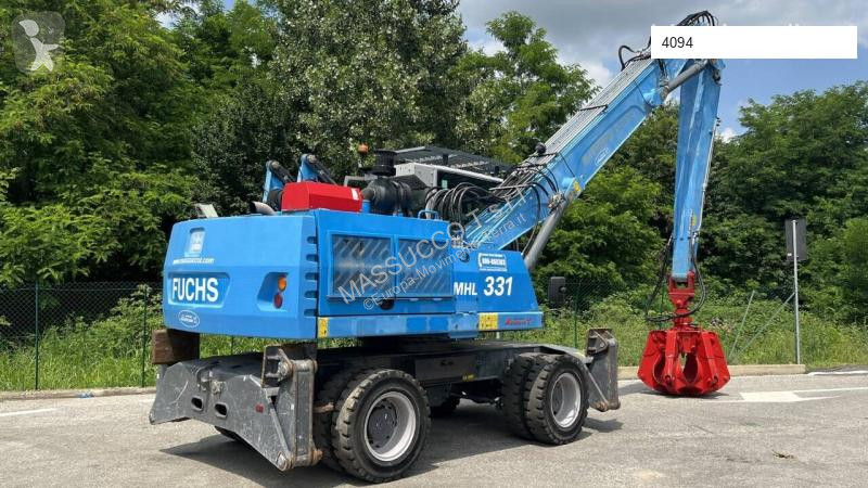Excavator Terex