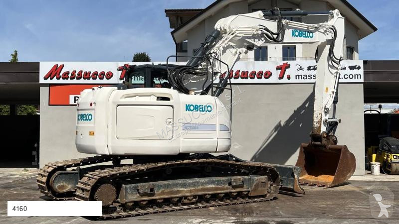 Escavadora Kobelco SK260SR-3