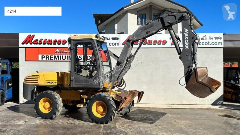 Excavator Mecalac - E