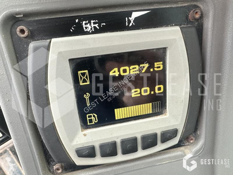 Escavatore JCB  85Z-1