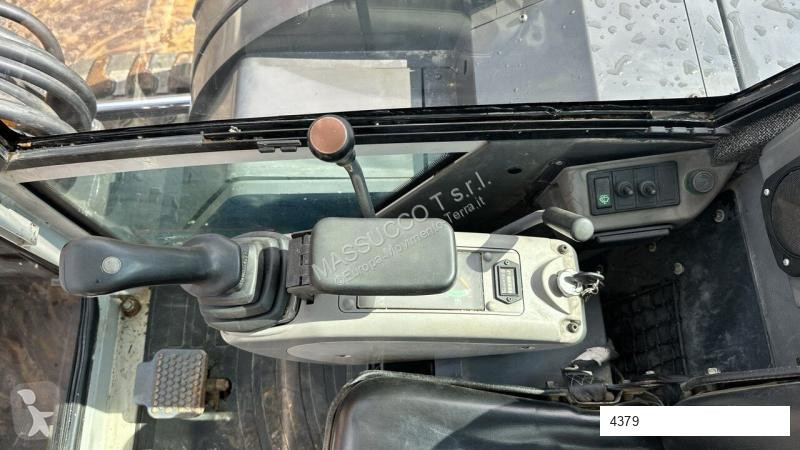 Escavatore IHI 65VX