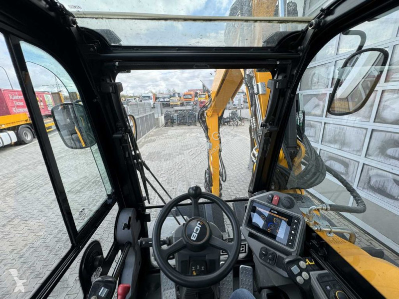 Graafmachine JCB HD 110WT T4F / 2021 / nur 1.042h