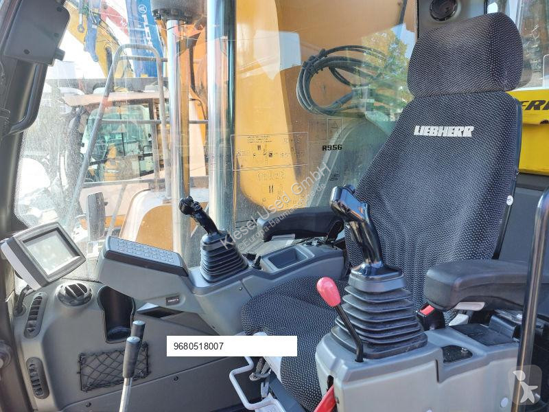 Escavadora Liebherr LC