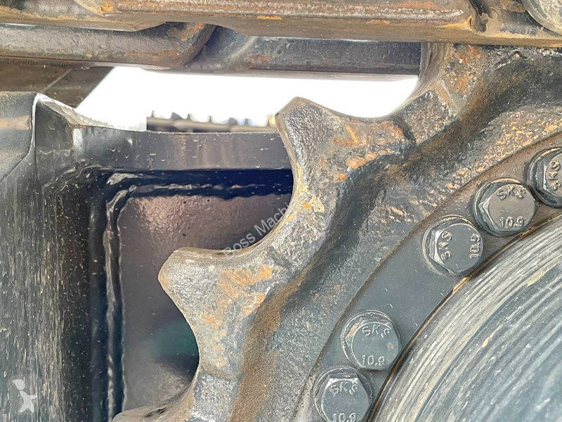 Escavadora Hyundai R245LR - 16 meter Long Reach...
