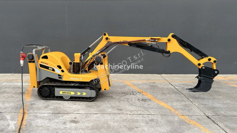 Escavatore Brokk 90