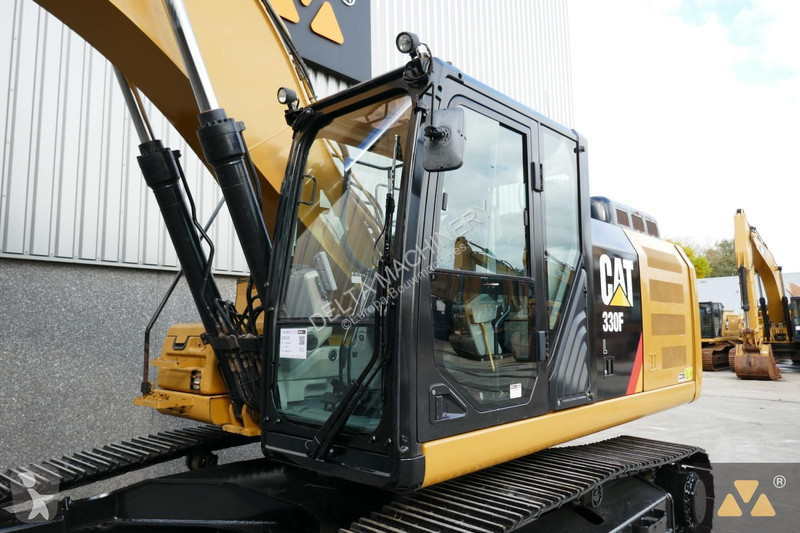 Excavator Caterpillar FL