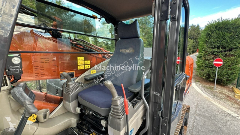 Excavadora Hitachi -3 HSD