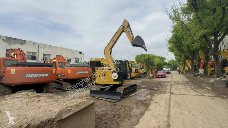 Escavadora Caterpillar 307
