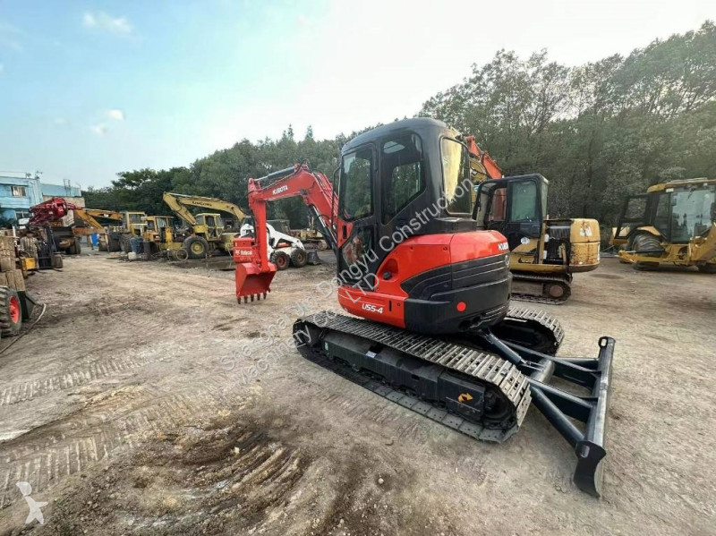 Excavadora Kubota 55-4
