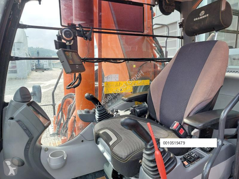 Excavadora Hitachi -6