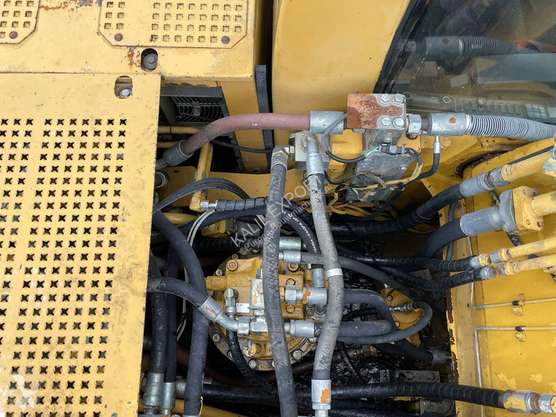 Excavator Caterpillar Track Excavator Hammer...
