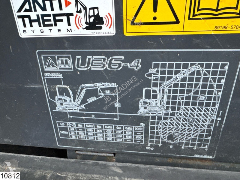 Escavadora Kubota U 36 17,8 kW, 1.794 hours