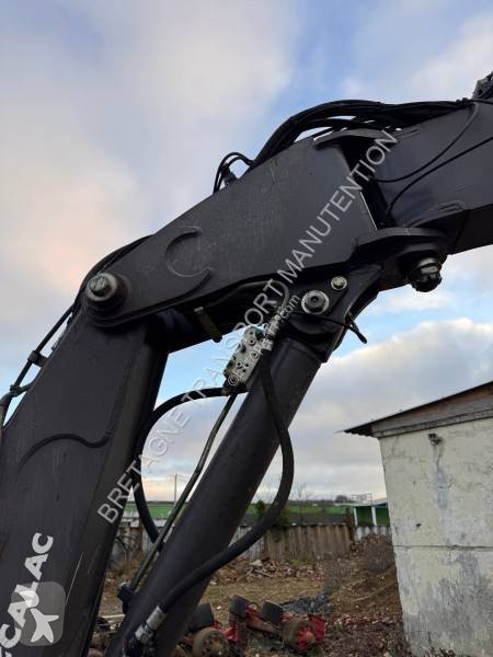 Excavator Mecalac