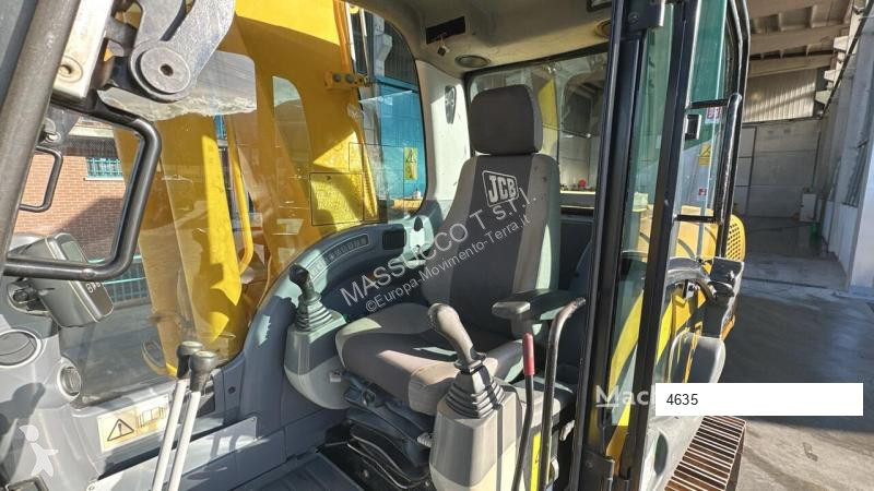 Escavatore JCB SLF