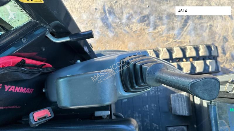 Escavatore Yanmar VIO26-6