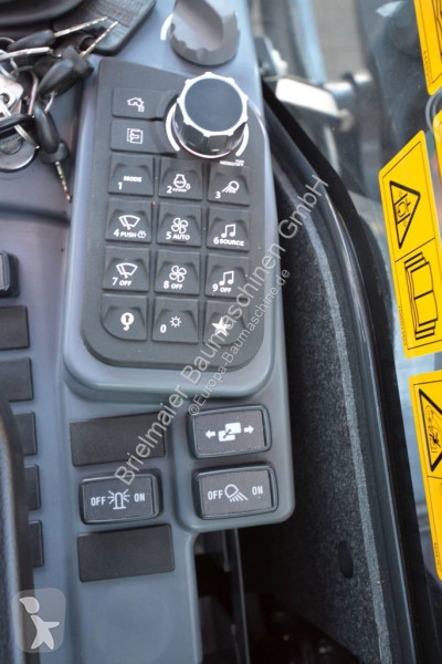 Escavatore Hitachi ZX 95 US-7
