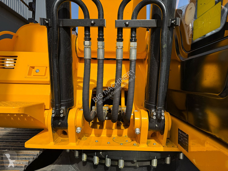 Escavatore JCB 245LR Long Reach Excavator