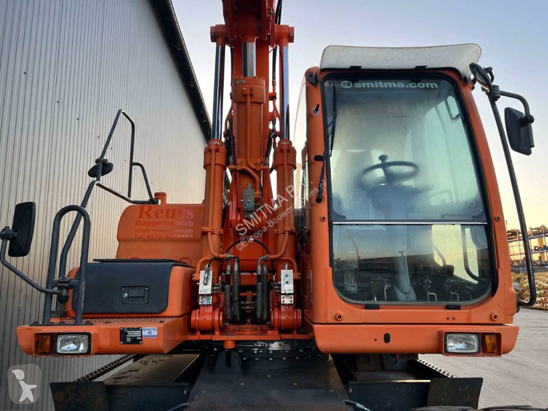 جرافة Doosan