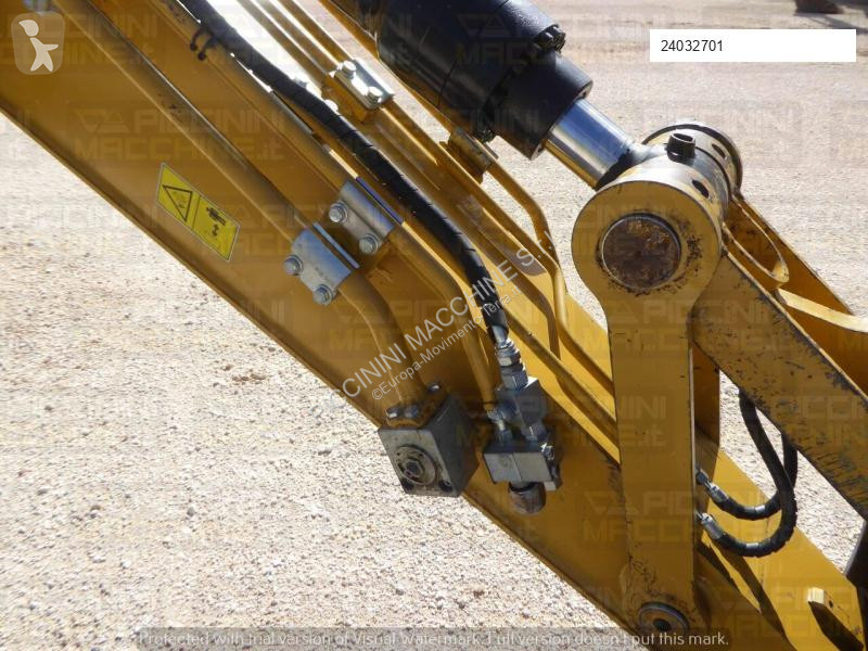 Escavatore Caterpillar