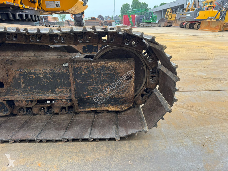 Excavator JCB JS220 Semi Long Reach - 10 meter