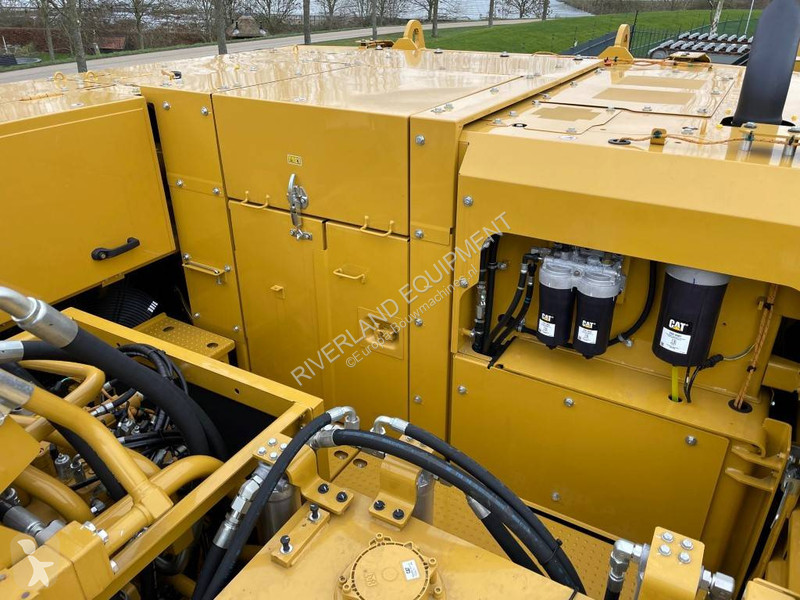 Escavadora Caterpillar 395 Long Reach 23 mtr...