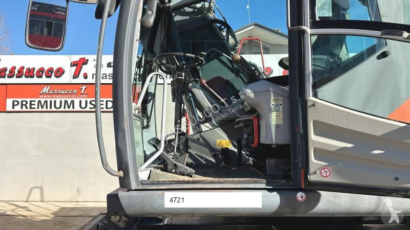 Excavator Terex