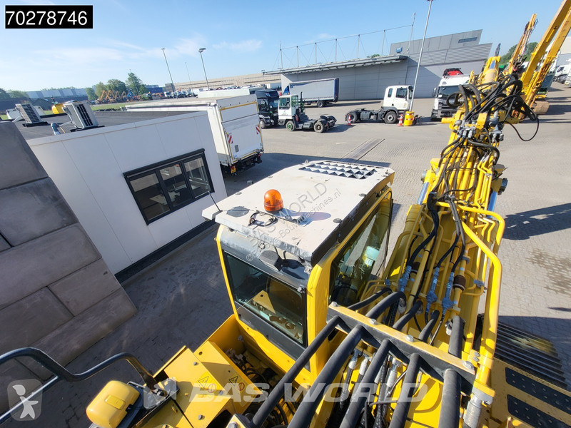 Lopatový nakládač Komatsu PC390 HRD -11 UHD -...