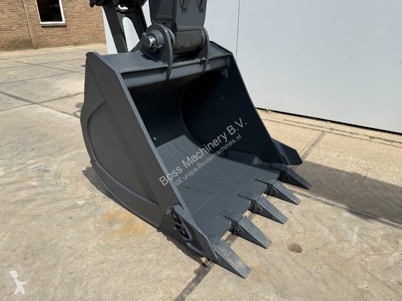 Skovl Hyundai R215L Smart Plus *2025 Model* -...